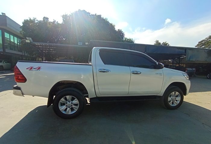 LINE_ALBUM_684_220328_32