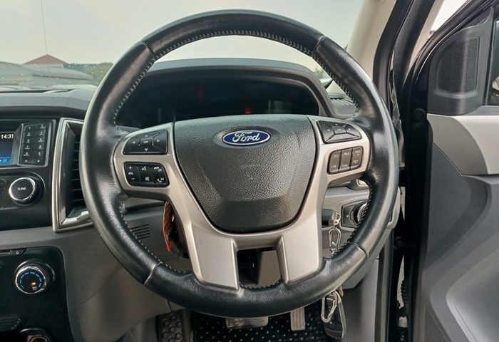 LINE_ALBUM_1546_220901_7