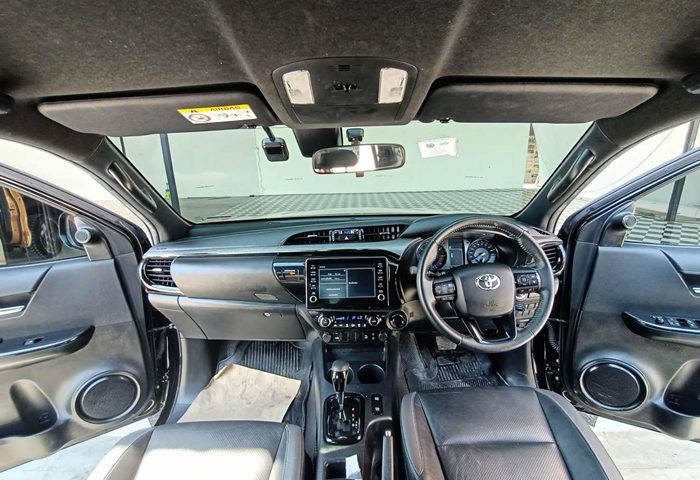 LINE_ALBUM_2979_230406_2