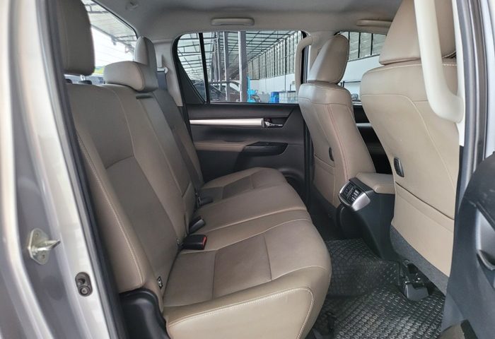 LINE_ALBUM_1563_230508_28