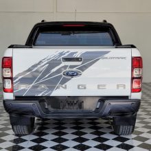 LINE_ALBUM_1725_230516_25