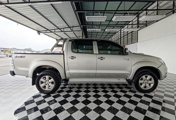 LINE_ALBUM_7807_230529_28