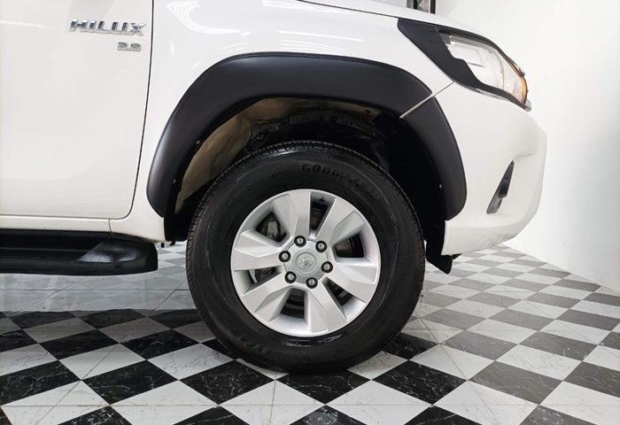 LINE_ALBUM_7033_230830_24