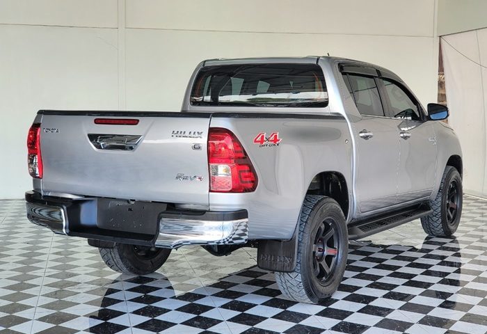 LINE_ALBUM_8536_230616_28