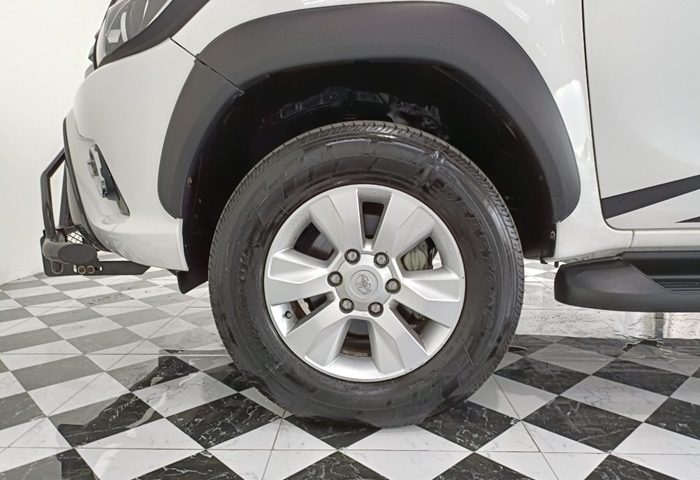 LINE_ALBUM_377 061266_231206_18