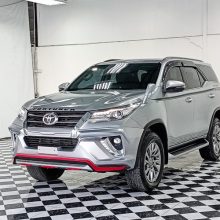 LINE_ALBUM_641 061266_231206_13