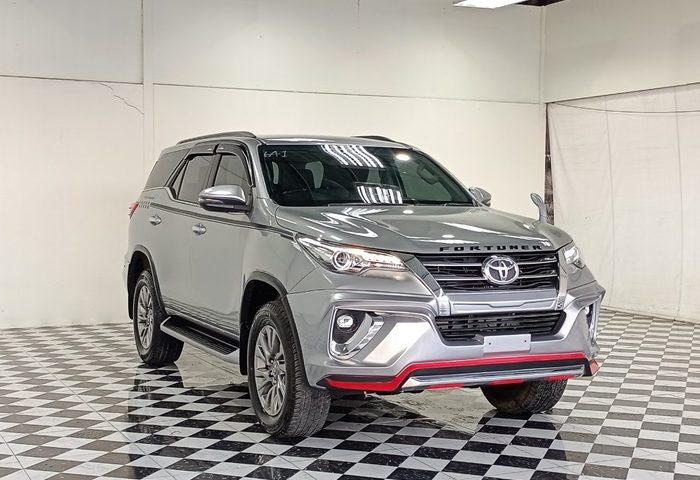 LINE_ALBUM_641 061266_231206_18