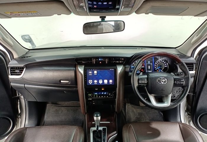 LINE_ALBUM_641 061266_231206_68