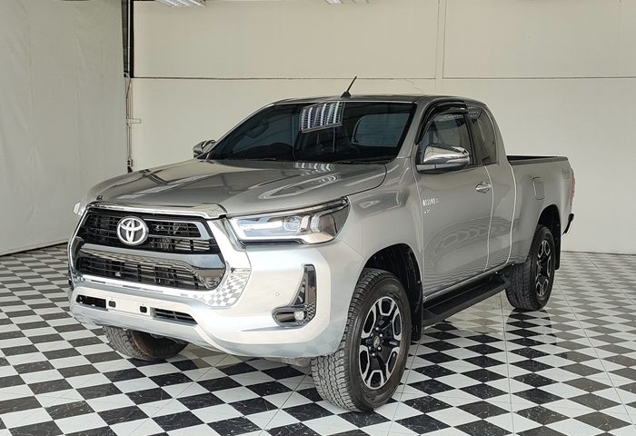 LINE_ALBUM_7628_231216_54