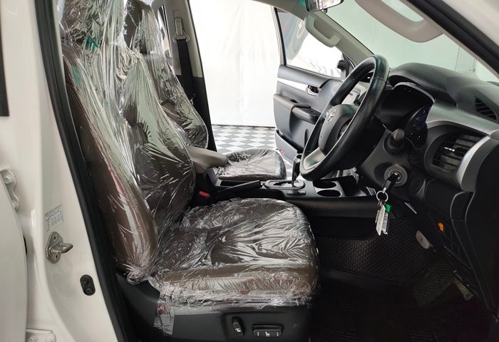 LINE_ALBUM_958_231208_8