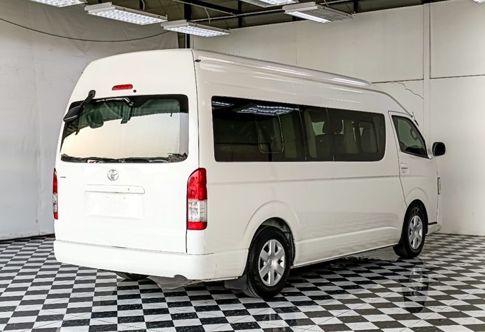 LINE_ALBUM_2026 150267_240215_20