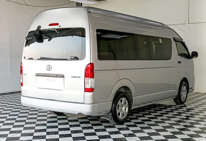 LINE_ALBUM_30-1382 140267_240214_28