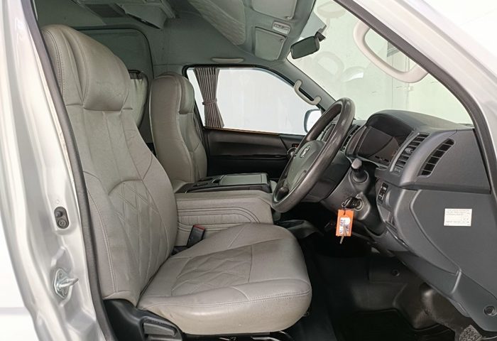 LINE_ALBUM_30-1382 140267_240214_34