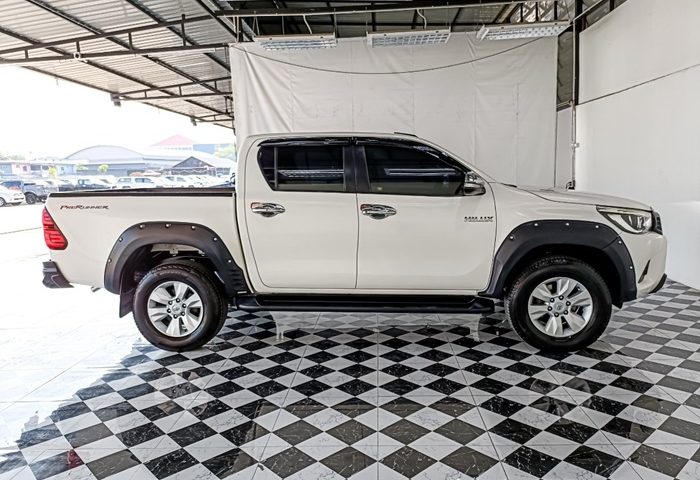 LINE_ALBUM_3041 130267_240213_22