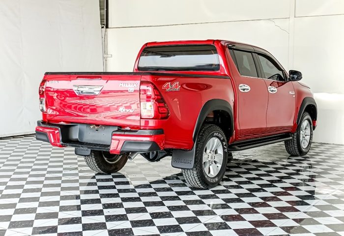 LINE_ALBUM_5692. 140267_240214_18