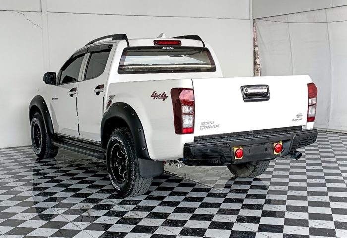 LINE_ALBUM_9329 230267_240223_19