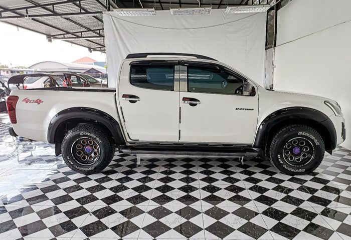 LINE_ALBUM_9329 230267_240223_24