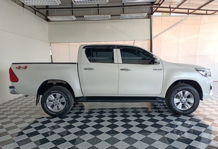 LINE_ALBUM_9752 090267_240209_19