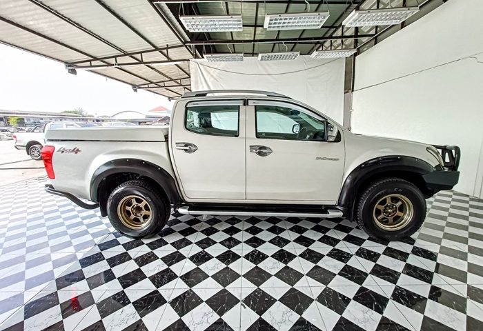 LINE_ALBUM_9162 040367_240304_20